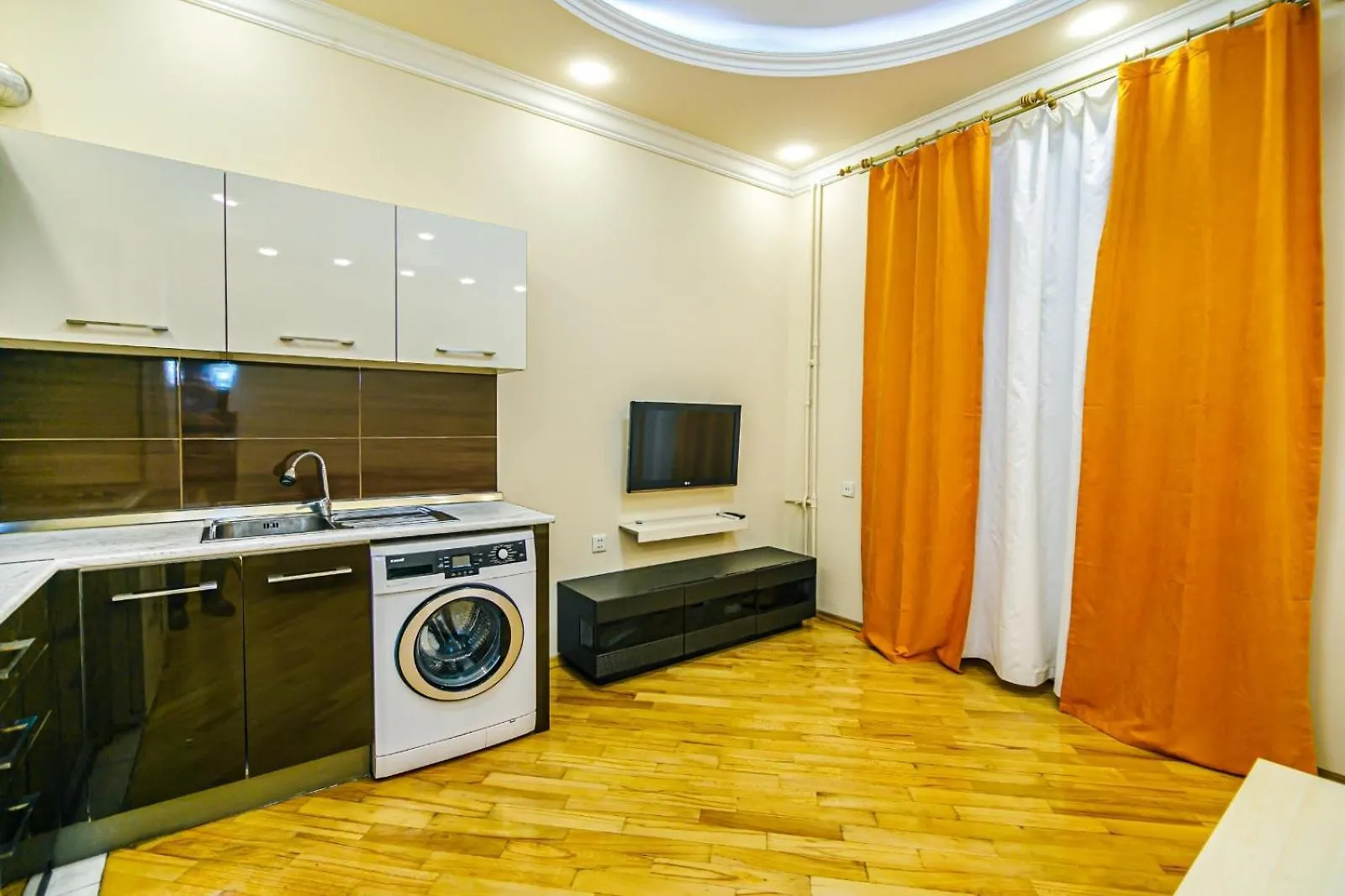 Apartment Sahil Μπακού